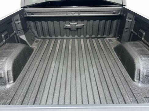 New 2026 Chevrolet Silverado 1500 Custom Trail Boss w/ Midnight Edition AWD/4WD image 22