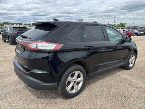 Used 2017 Ford Edge SE AWD/4WD image 3