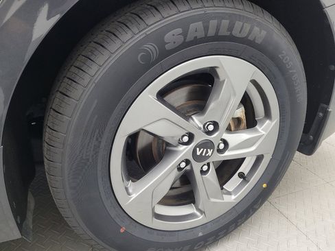 Used 2021 Kia K5 LXS FWD image 31