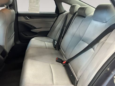 Used 2018 Honda Accord LX image 13