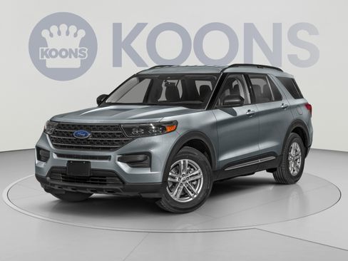 Used 2023 Ford Explorer XLT w/ Equipment Group 202A AWD/4WD image 1
