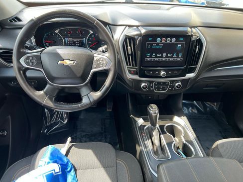 Used 2019 Chevrolet Traverse LT w/ LPO, Floor Liner Package AWD/4WD image 17