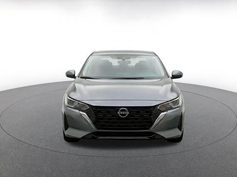 Used 2025 Nissan Sentra SV FWD image 2