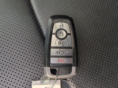 Used 2023 Ford F150 Lariat w/ Equipment Group 502A High image 45