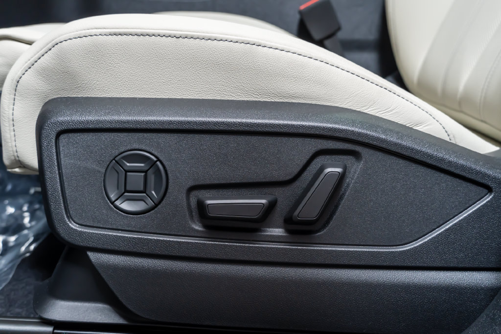 New 2026 Audi Q5 Premium Plus AWD/4WD image 25