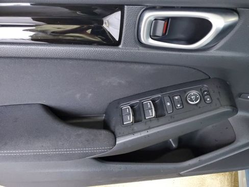 Used 2023 Honda Civic EX image 18