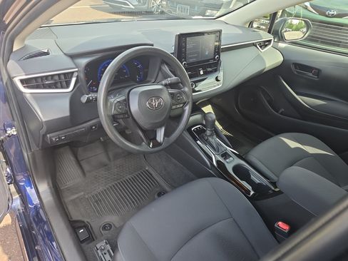 Used 2022 Toyota Corolla LE FWD image 14