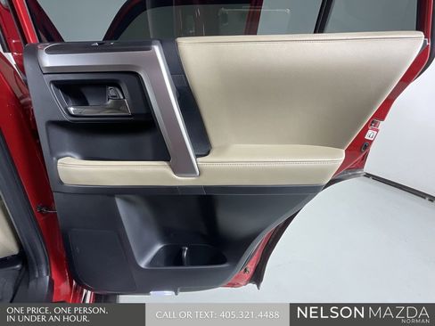Used 2024 Toyota 4Runner Limited image 22