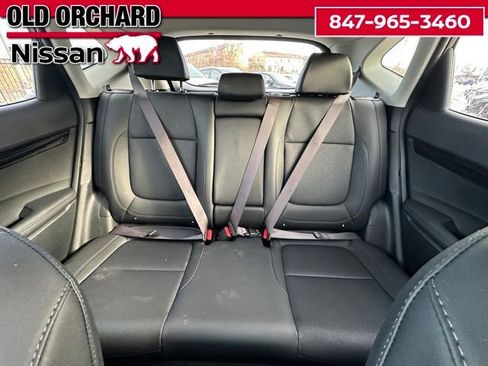 Used 2024 Kia Seltos EX AWD/4WD image 11