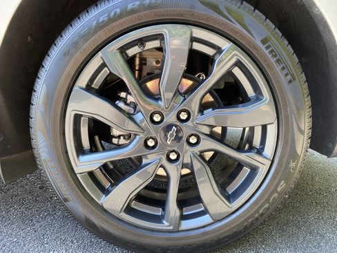 Used 2023 Chevrolet Equinox RS w/ RS Leather Package FWD image 40