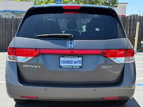 Used 2015 Honda Odyssey Touring image 5