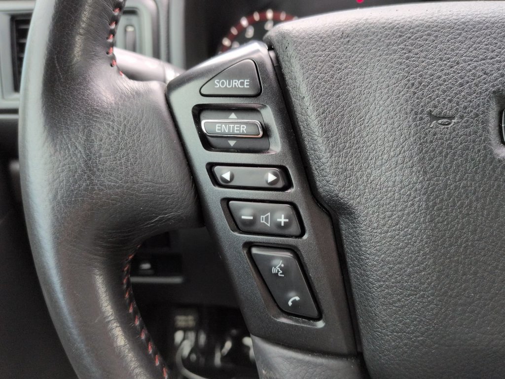 Used 2023 Nissan Titan PRO-4X w/ Pro-4x Convenience Package AWD/4WD image 26
