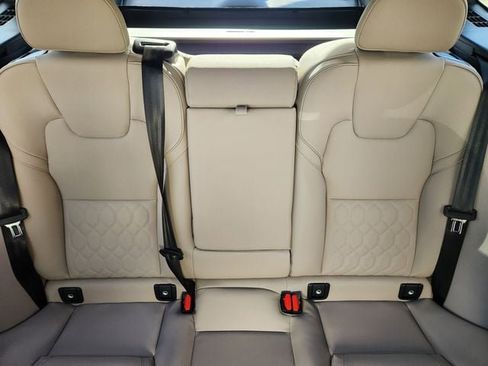 New 2026 Volvo XC60 B5 Plus w/ Climate Package PRO image 14