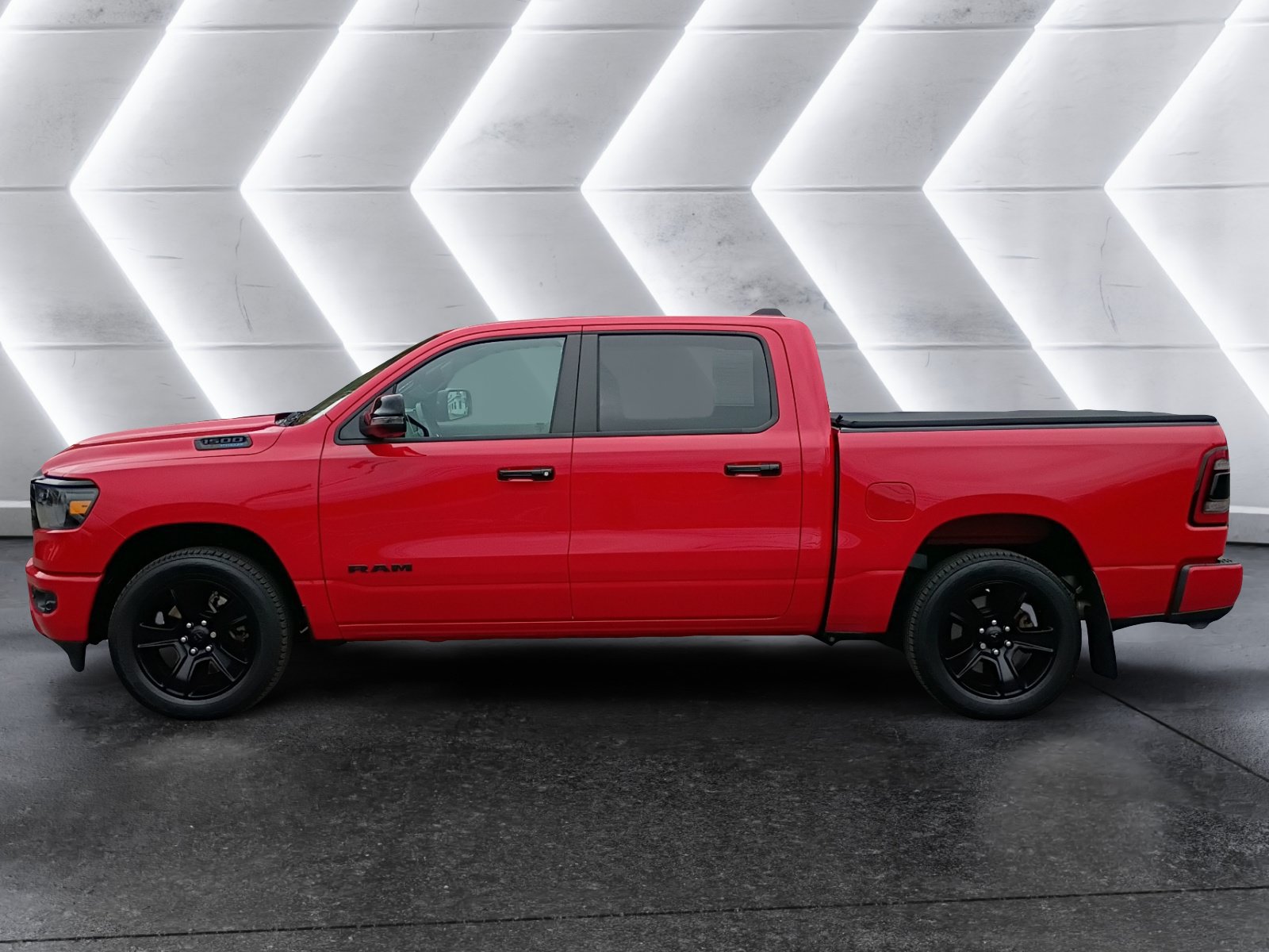Used 2023 RAM 1500 Big Horn AWD/4WD image 3