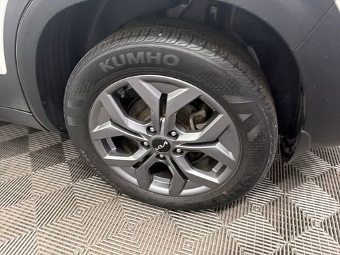 Certified 2024 Kia Seltos S AWD/4WD image 32