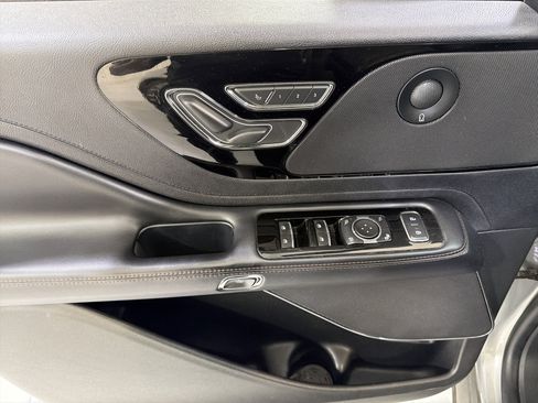 Used 2022 Lincoln Aviator Reserve w/ Elements Package Plus image 16