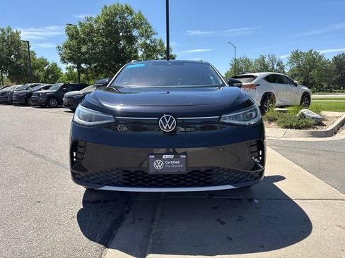 Certified 2023 Volkswagen ID.4 Pro S Plus AWD/4WD image 8