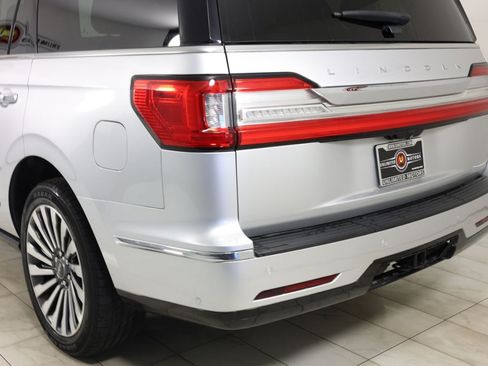 Used 2018 Lincoln Navigator Reserve w/ Technology Package AWD/4WD image 51