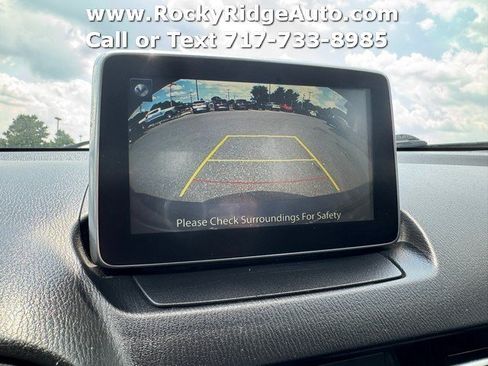 Used 2017 Toyota Yaris iA FWD image 22