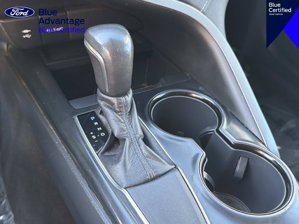 Used 2019 Toyota Camry SE FWD image 21