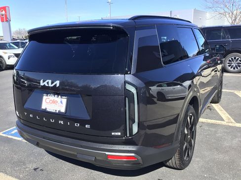 New 2027 Kia Telluride S image 5