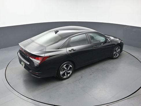 Used 2023 Hyundai Elantra SEL w/ Convenience Package FWD image 36