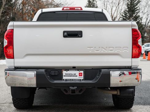 Used 2016 Toyota Tundra SR5 w/ SR5 Upgrade Package image 4