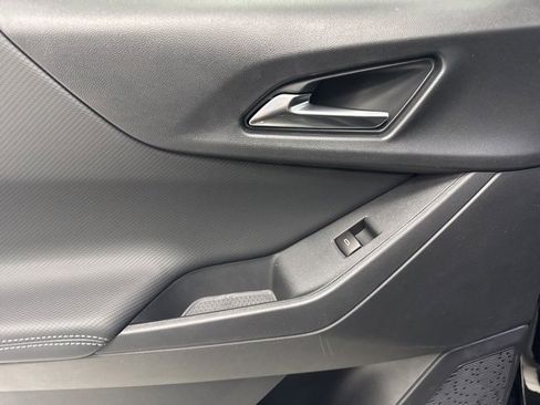 New 2026 Chevrolet Equinox LT w/ Convenience Package II image 24