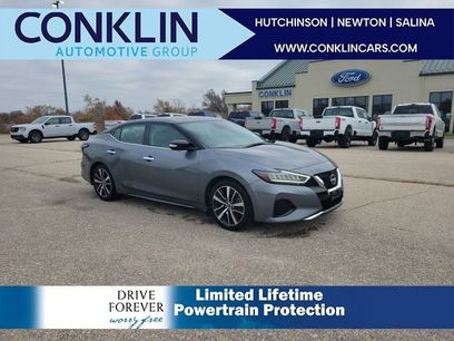 Used 2023 Nissan Maxima SV w/ Floor Mat Group