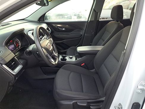 Used 2022 GMC Terrain SLE image 14