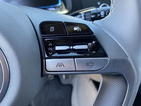 Certified 2026 Hyundai Elantra Sport FWD image 27