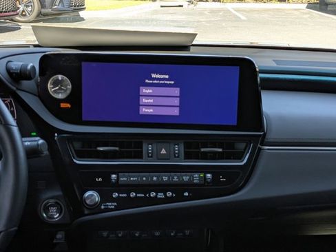 Certified 2024 Lexus ES 350 Ultra Luxury FWD image 17