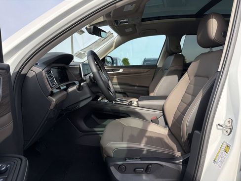 New 2026 Volkswagen Atlas SEL AWD/4WD image 11