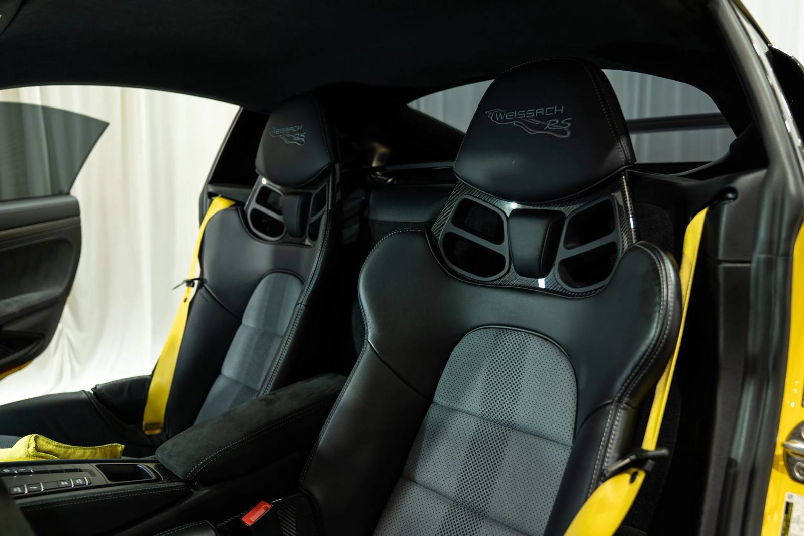 Used 2023 Porsche 718 Cayman GT4 RS w/ Weissach Package RWD image 14