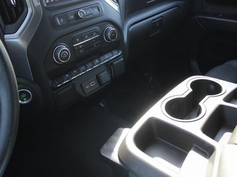 Used 2023 Chevrolet Silverado 1500 Custom Trail Boss image 10