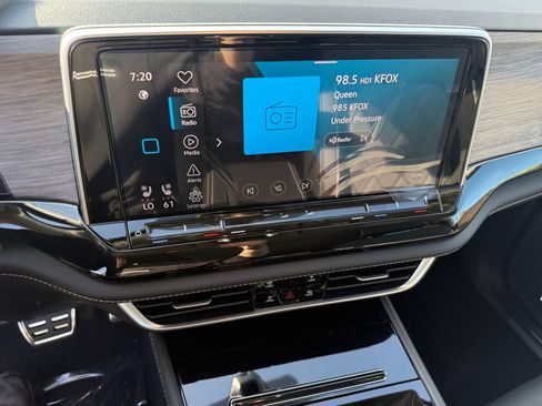 New 2026 Volkswagen Atlas SEL Premium R-Line image 12