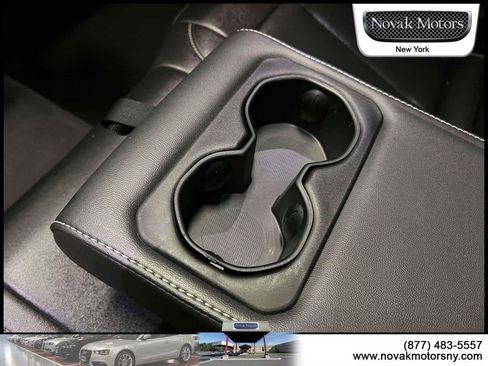 Used 2023 Jeep Grand Cherokee 4WD 4xe image 14