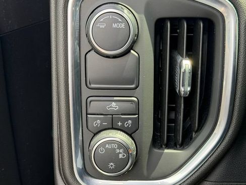 Used 2021 Chevrolet Silverado 1500 LT w/ Bed Protection Package RWD image 21