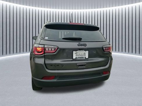 Used 2023 Jeep Compass Altitude w/ Convenience Group image 11