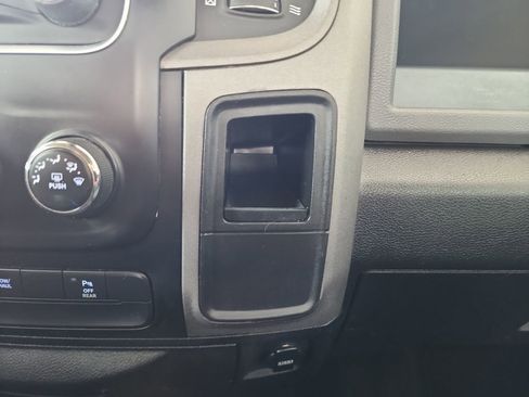 Used 2016 RAM 2500 Tradesman w/ Chrome Appearance Group AWD/4WD image 30