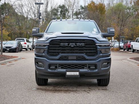 New 2026 RAM 2500 Laramie AWD/4WD image 49