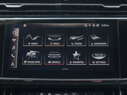 Used 2022 Audi Q8 Premium w/ Convenience Package image 19