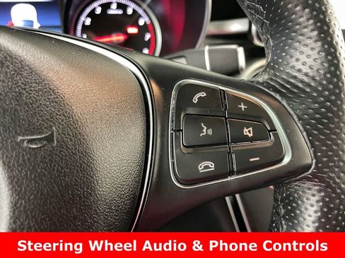 Used 2018 Mercedes-Benz GLC 300 4MATIC image 28