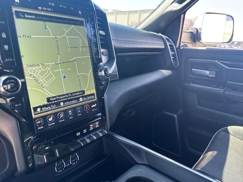 Used 2020 RAM 2500 Laramie image 24