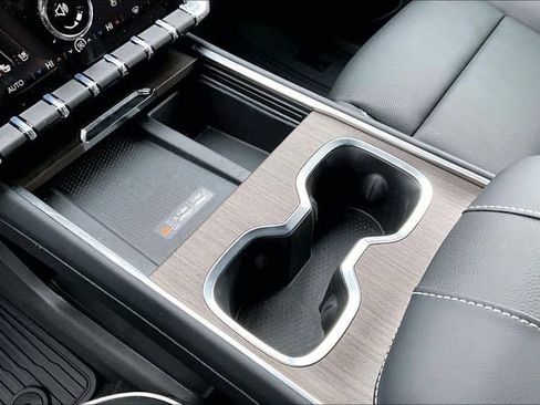 New 2026 GMC Acadia Denali w/ Super Cruise Package image 9