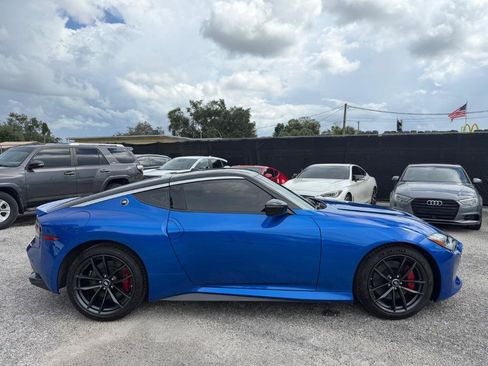 Used 2024 Nissan Z Performance w/ Floor Mat Package RWD image 4