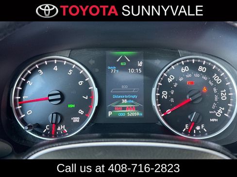 Used 2021 Toyota RAV4 XLE Premium AWD/4WD image 28