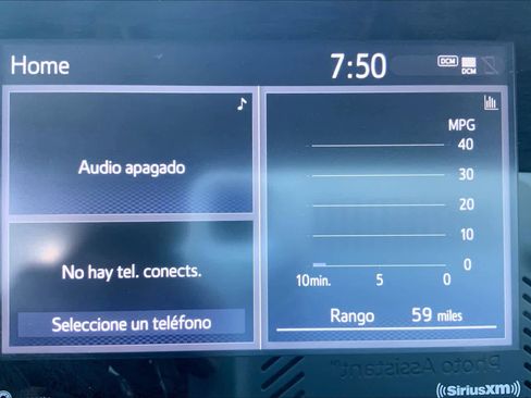 Used 2024 Toyota Camry SE image 34