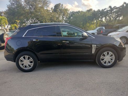 Used 2014 Cadillac SRX Luxury w/ Driver Awareness Package image 4