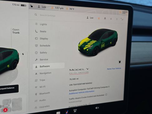 Used 2022 Tesla Model Y Performance AWD/4WD image 27